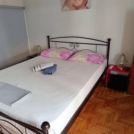 Acropolis Within 10Min. Walk! Apartment Атина Екстериор снимка