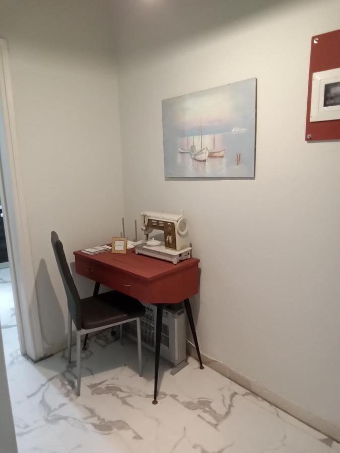 Acropolis Within 10Min. Walk! Apartment Атина Екстериор снимка