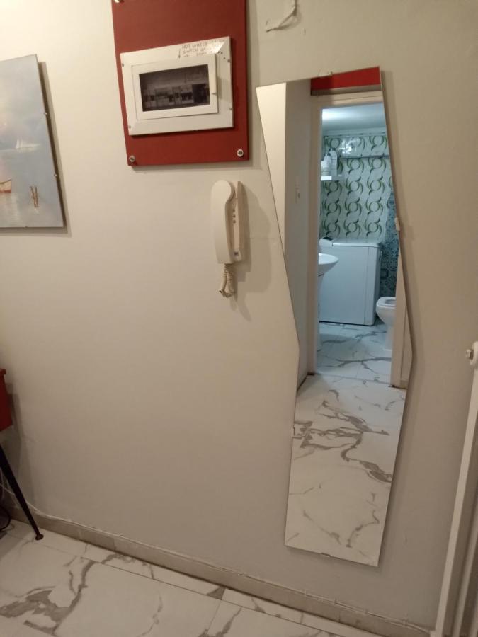 Acropolis Within 10Min. Walk! Apartment Атина Екстериор снимка