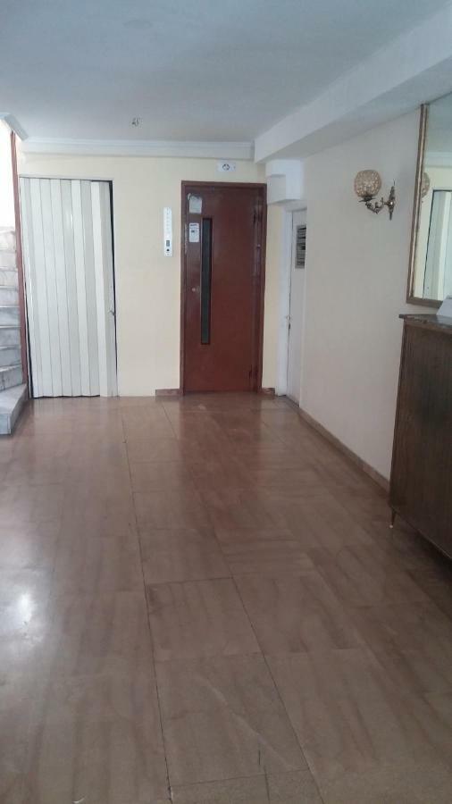 Acropolis Within 10Min. Walk! Apartment Атина Екстериор снимка